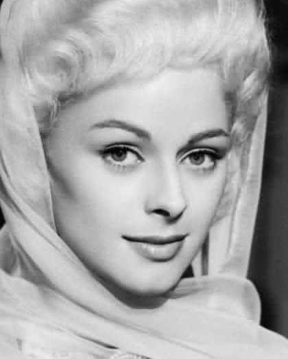 米歇尔·吉拉尔顿 Michèle Girardon照片