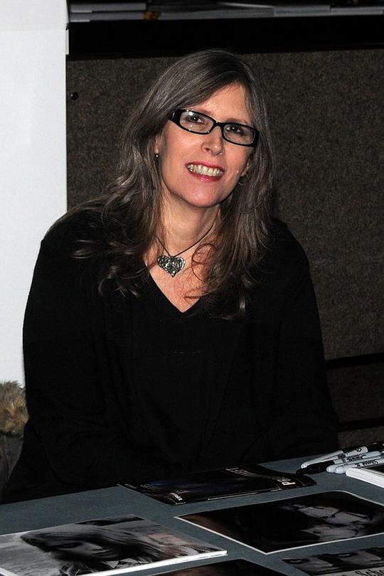 凯拉·舍恩 Kyra Schon照片