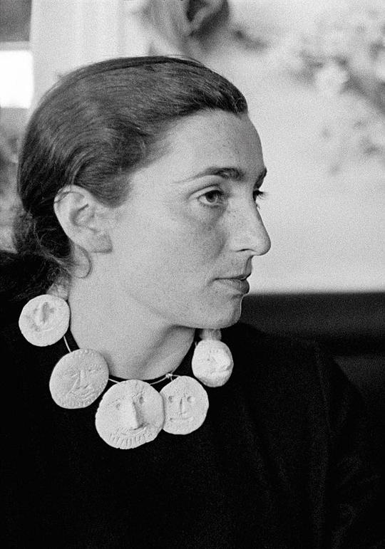 Jacqueline Roque照片