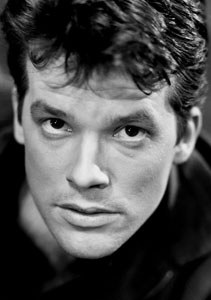 兹比格涅夫·齐布尔斯基 Zbigniew Cybulski照片