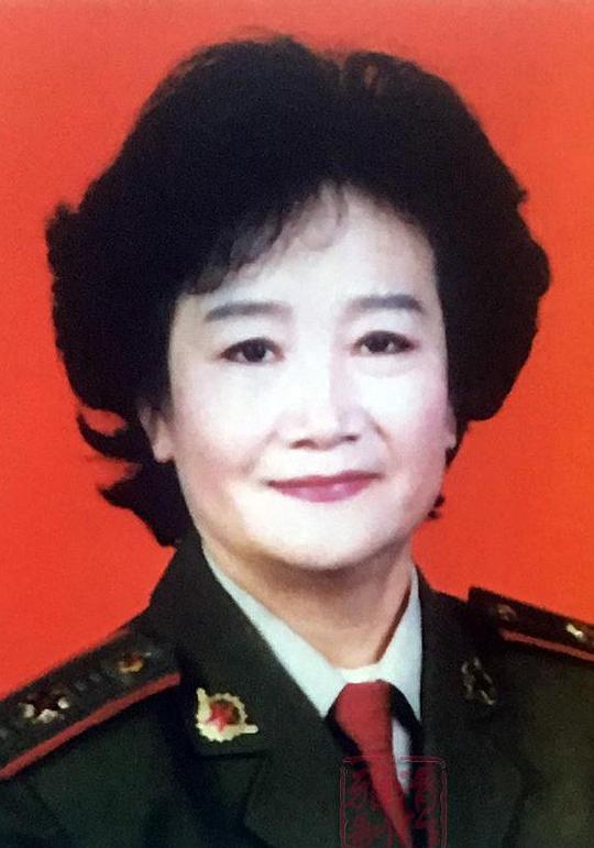 沈华芬 Huafen Shen照片