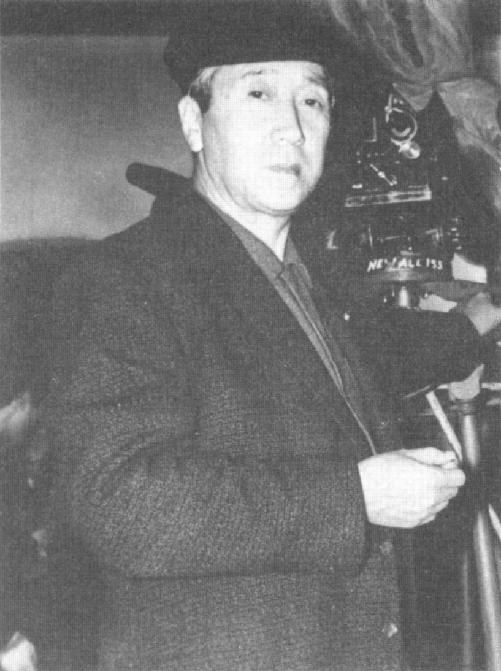 五所平之助 Heinosuke Gosho照片