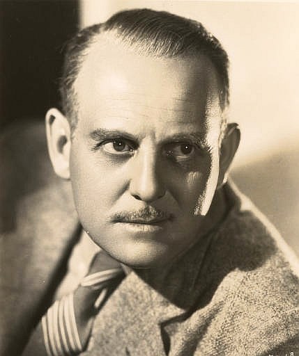 莫洛尼·奥尔森 Moroni Olsen照片