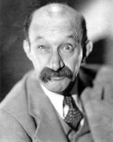 詹姆斯·芬利森 James Finlayson照片