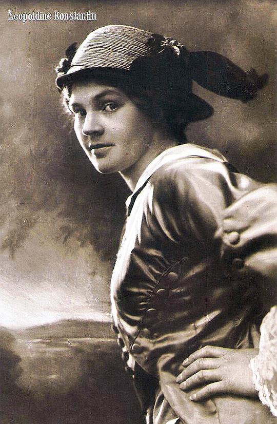 Leopoldine Konstantin照片