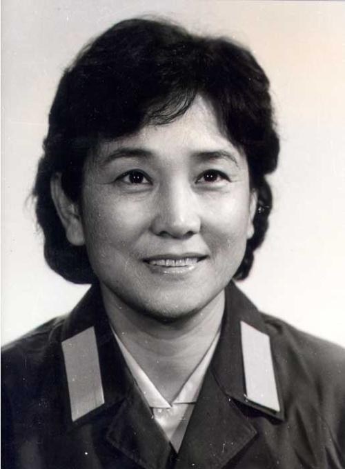 关淑贞 Shuzhen Guan照片