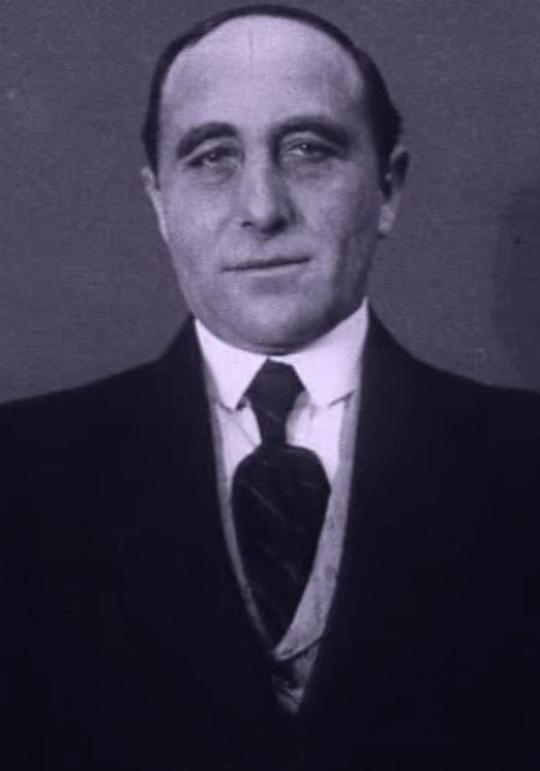 埃德蒙·布雷翁 Edmund Breon照片