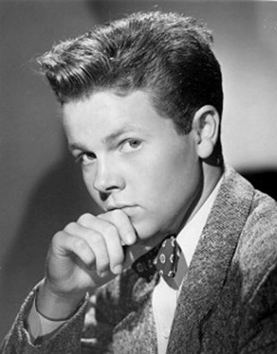 罗伯特·亚瑟 Robert Arthur照片