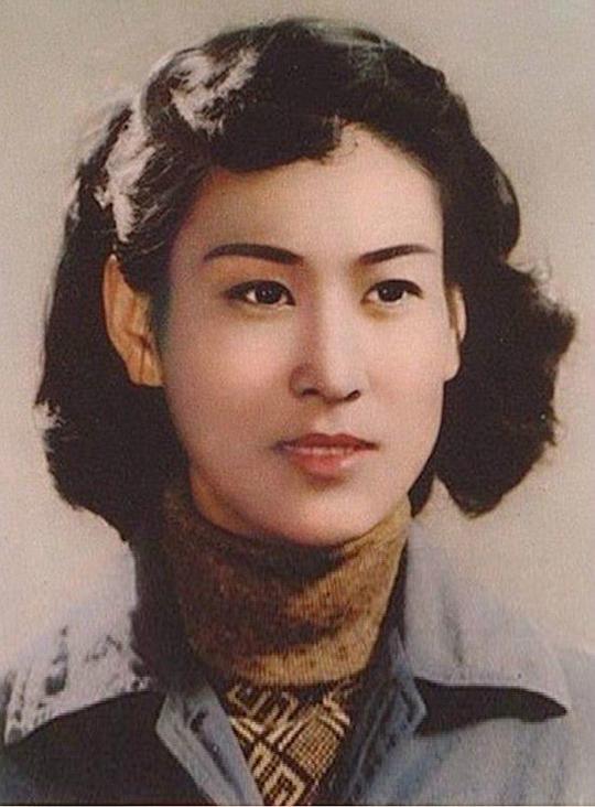 孙静贞 Jingzhen Sun照片