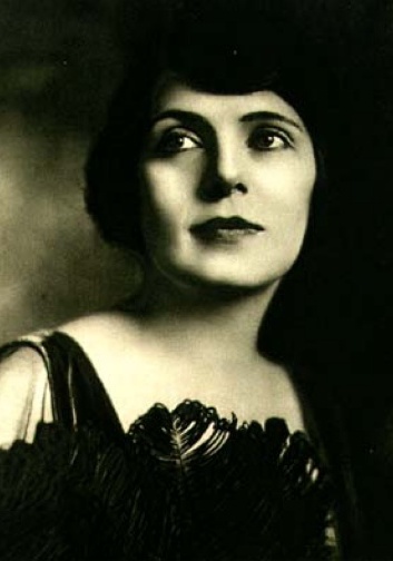 玛丽·奥尔登 Mary Alden照片