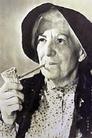 泽菲·蒂尔伯里 Zeffie Tilbury照片