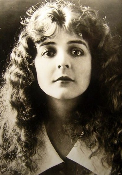 伊妮德·贝内特 Enid Bennett照片