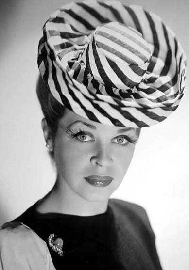 玛莎·雷伊 Martha Raye照片