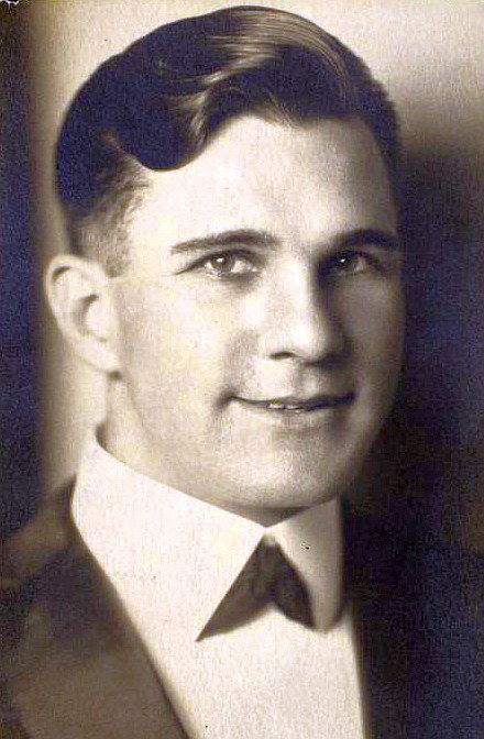 格伦·安德斯 Glenn Anders照片