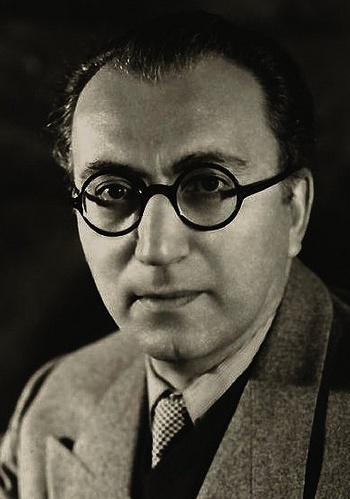 鲁本·马莫利安 Rouben Mamoulian照片