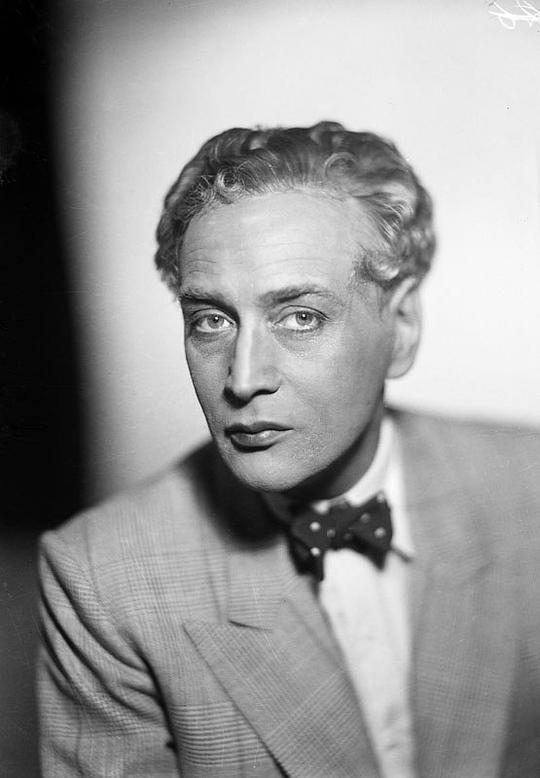 格斯塔·埃克曼 Gösta Ekman照片