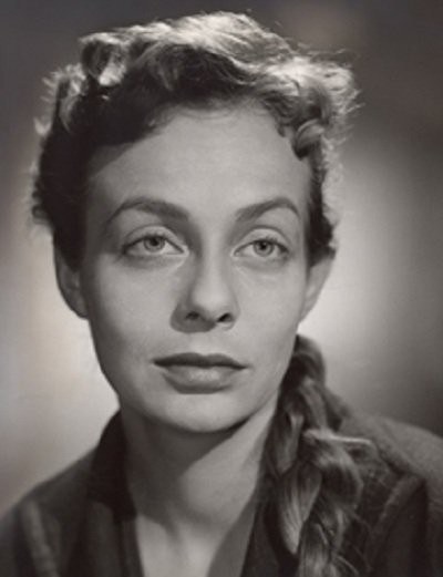 西尔维娅·埃克豪森 Sylvia Eckhausen照片