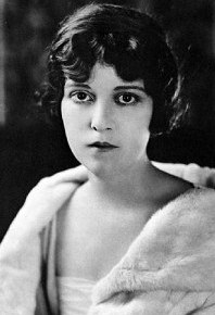 玛吉·肯尼迪 Madge Kennedy照片