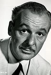 威尔顿格拉芙 Wilton Graff照片