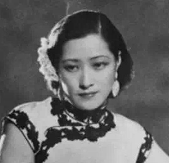 殷明珠 Mingzhu Yin照片