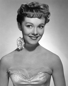 菲莉丝·柯克 Phyllis Kirk照片