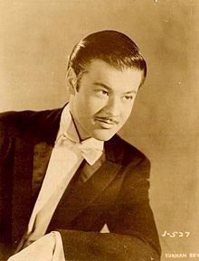 杜亨·贝 Turhan Bey照片