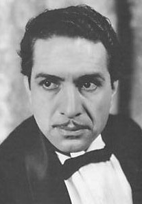 卡罗尔·耐什 J. Carrol Naish照片