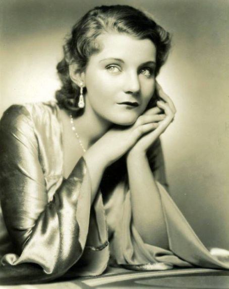 海伦·钱德勒 Helen Chandler照片