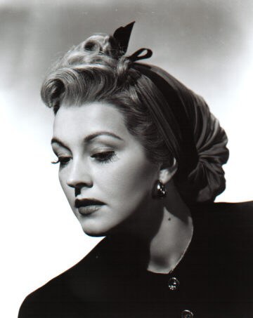 南茜·凯利 Nancy Kelly照片