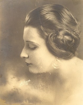 Symona Boniface照片