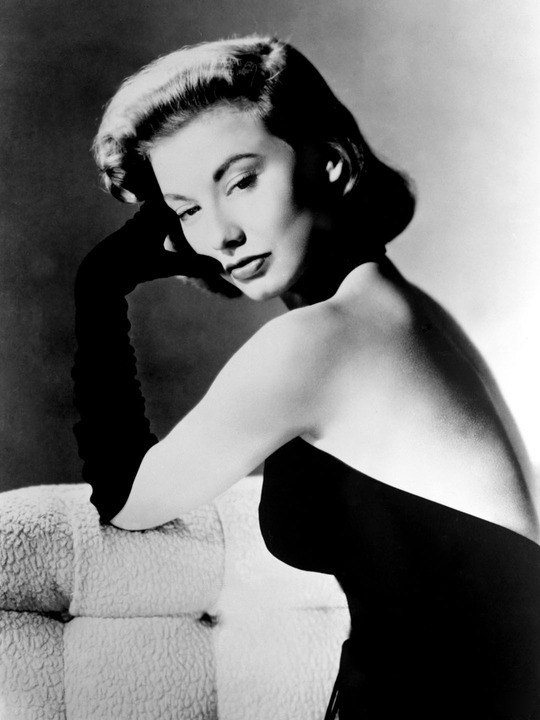 佩吉·道 Peggy Dow照片