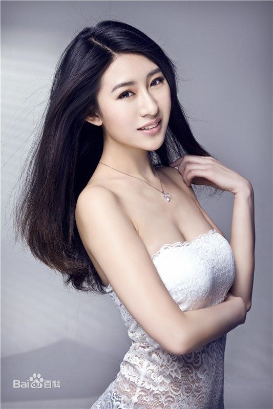 殷果儿 Guoer Yin照片