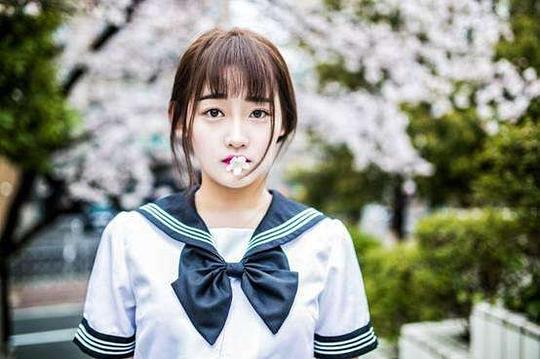 乐靓 Liang Yue照片