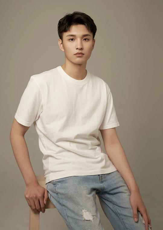 胡昊铭 Haoming Hu照片