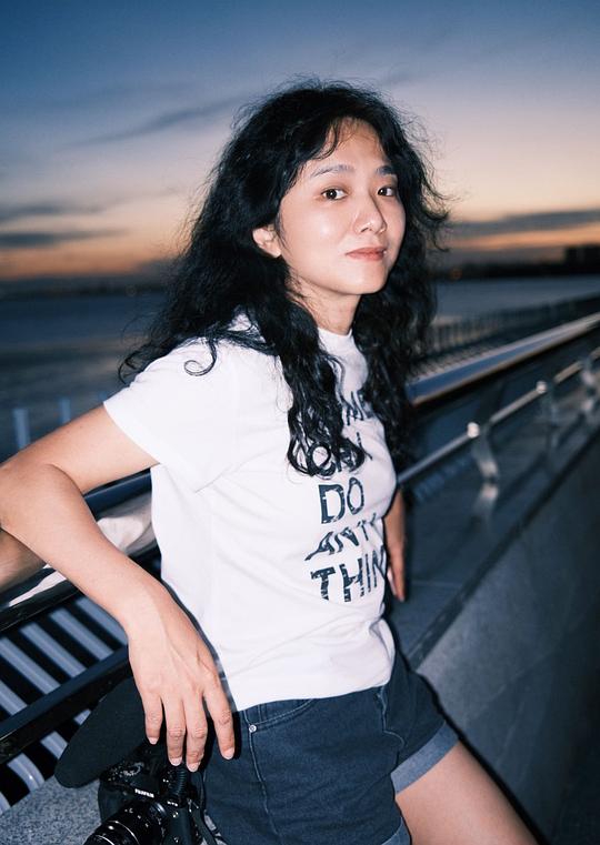 齐炎焱 Yanyan Qi照片