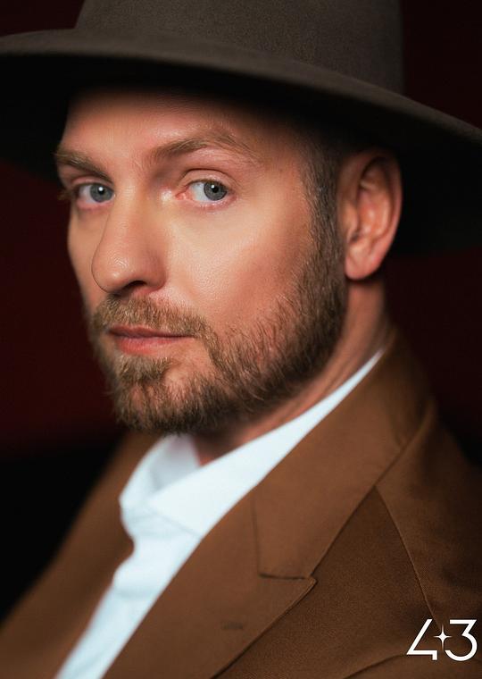 罗宾·李 Robin Lee照片