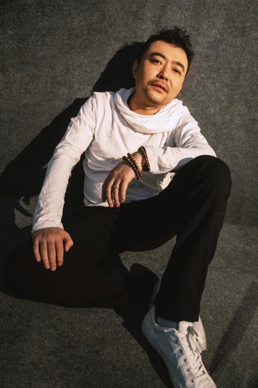 李永一 Yongyi Li照片