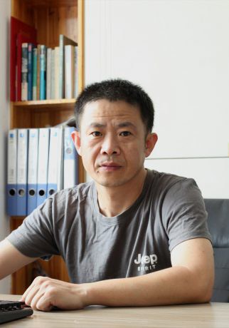 徐申 Shen Xu照片