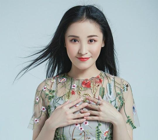 王玲玲 Lingling Wang照片