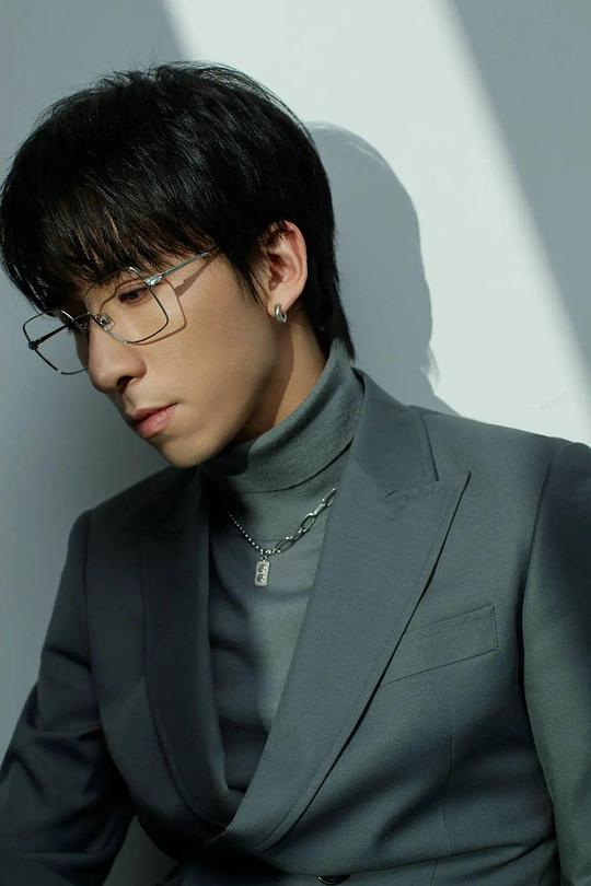 唐汉霄 Hanxiao Tang照片