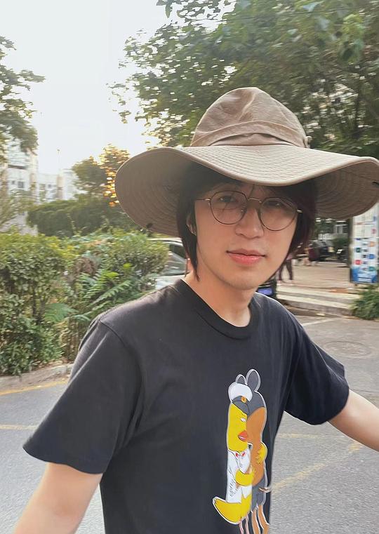 朱剑华 StephenZhu照片