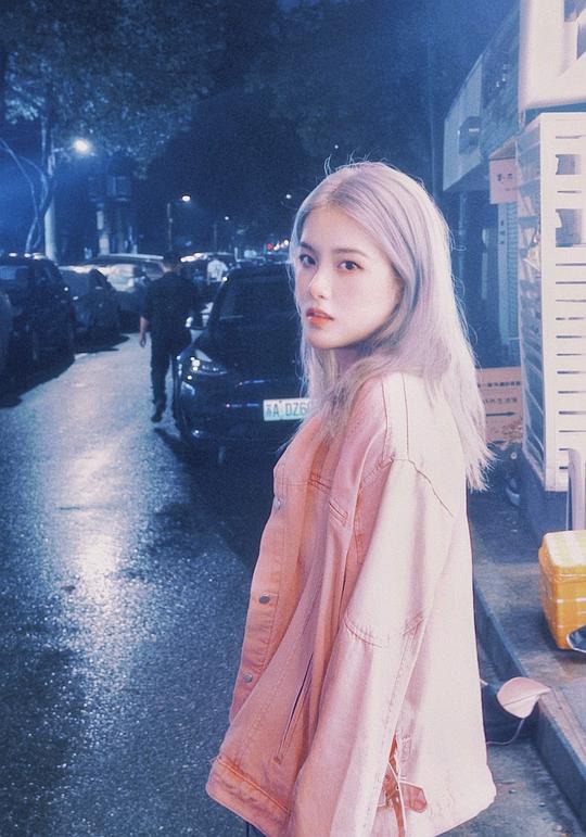 王胡欣雅 Huxinya Wang照片