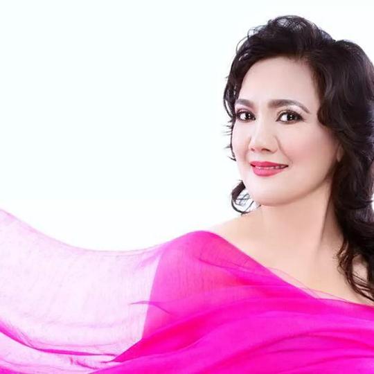 海热古丽·艾山 Hayrigvl Hasan照片