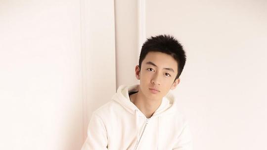 刘轩宇 Xuanyu Liu照片