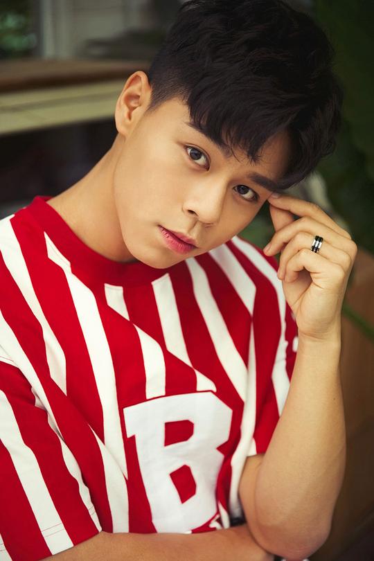 白小英楠 Bai Xiao Ying Nan照片