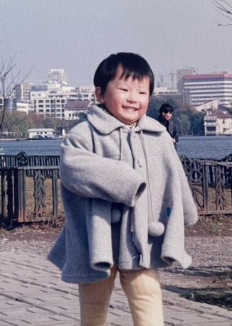 周亦辂 Zhou Yike照片