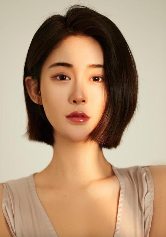 汤朵儿 Duoer Tang照片