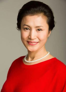张艺心 Yixin Zhang照片