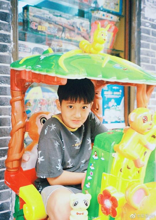 简宇熙 Yuxi Jian照片