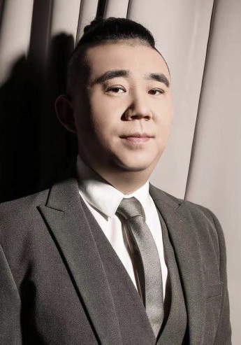 耿雪松 Xuesong Geng照片